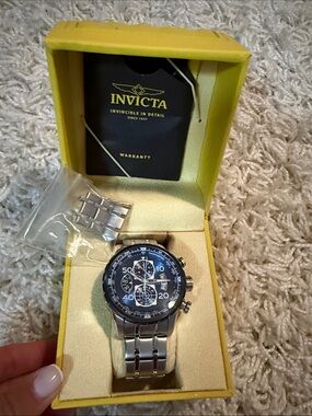 Invicta Men’s Silver Bracelet Watch with Blue Dial